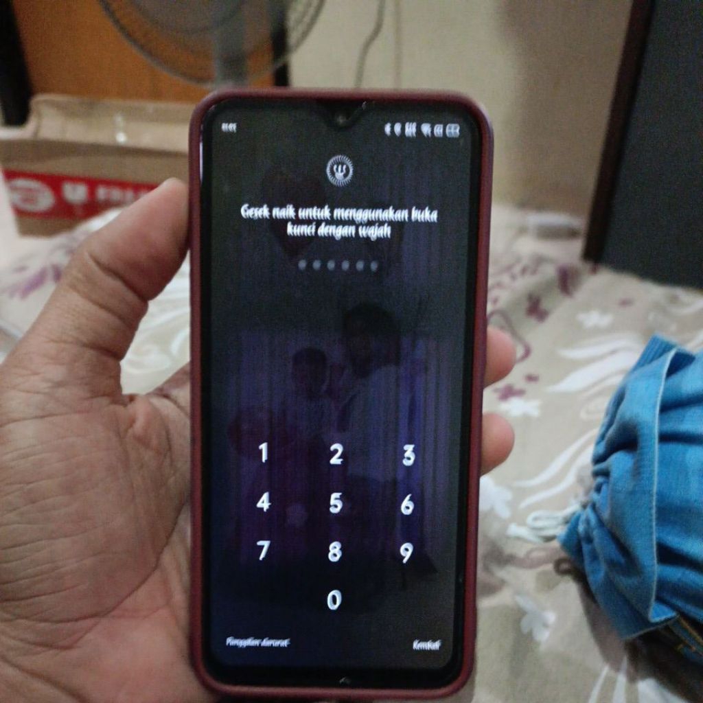 Handphone oppo f9 second