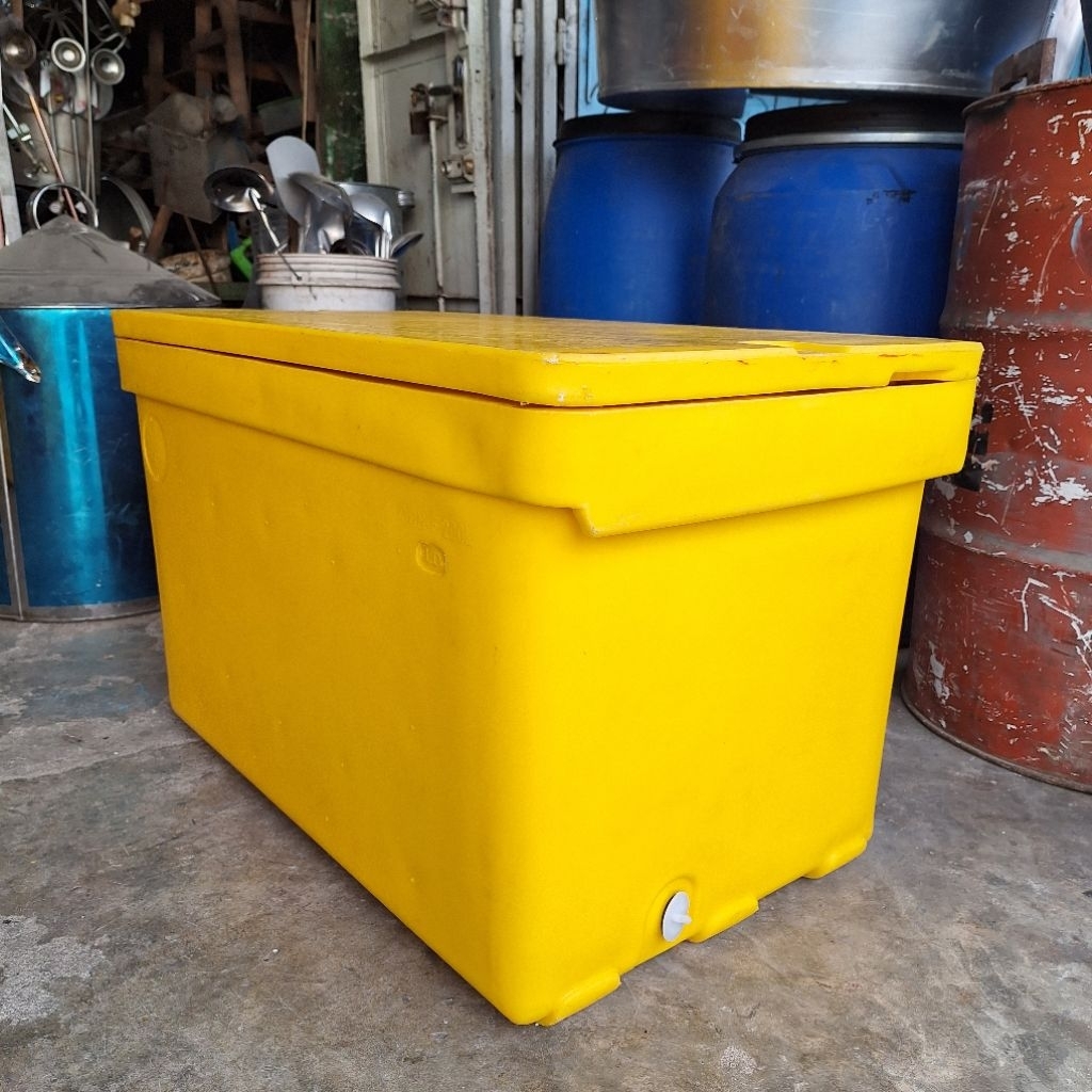 Cooler Box OCEAN 200 L / Tempat Es / Fiber Ocean
