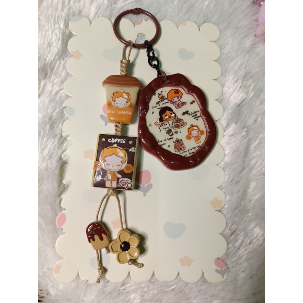 bag charm murah, bag charm popmart, sanrio, ganci akrilik. bag charm akrilik