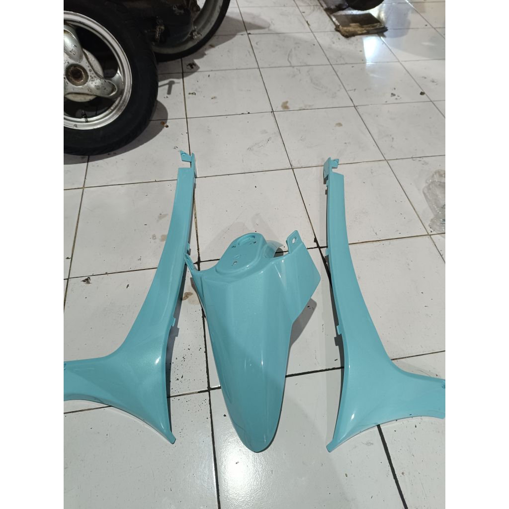 spakbor plus skirt kymco free lx