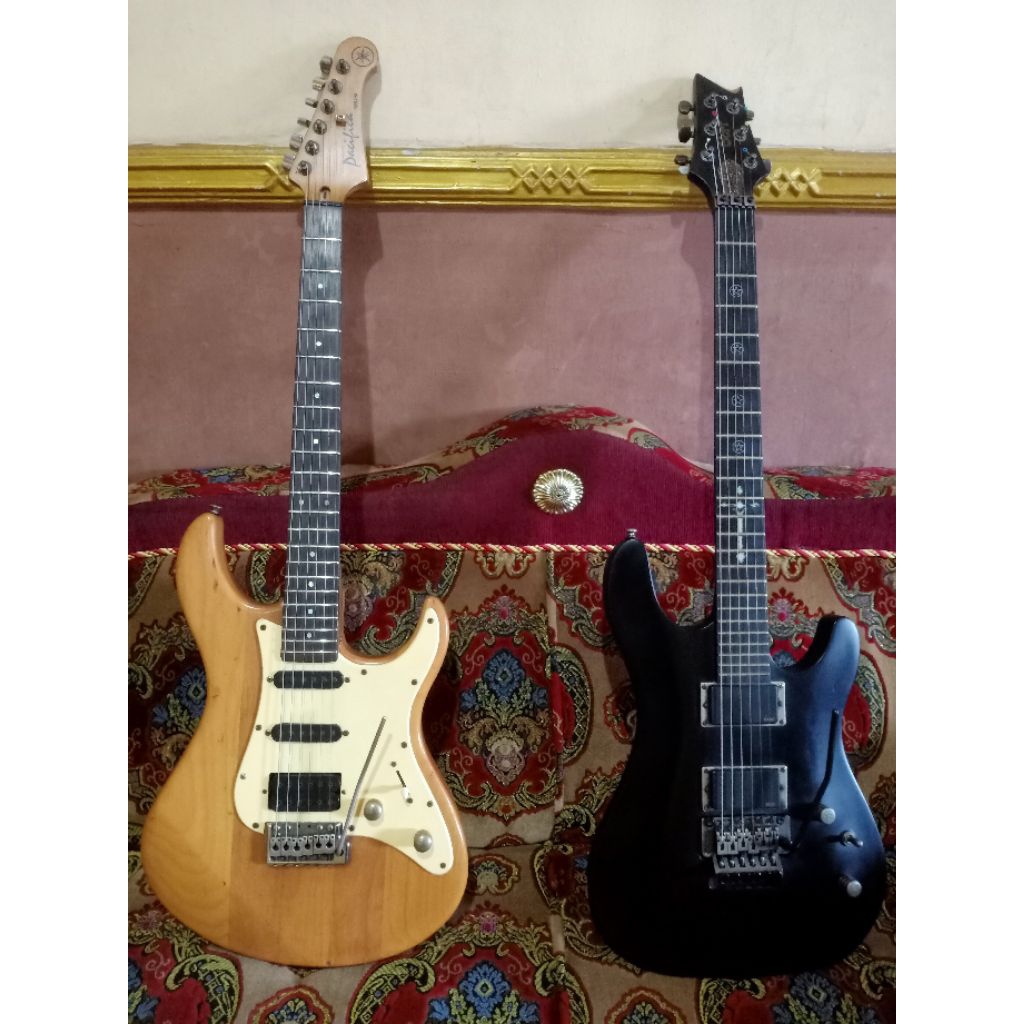 jual dua gitar elektrik. yamaha pacifica 112xj dan cort evl k6