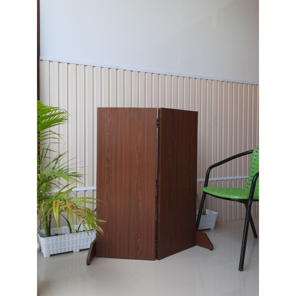 Sekat ruangan tamu minimalis | penyekat ruangan tipe m455
