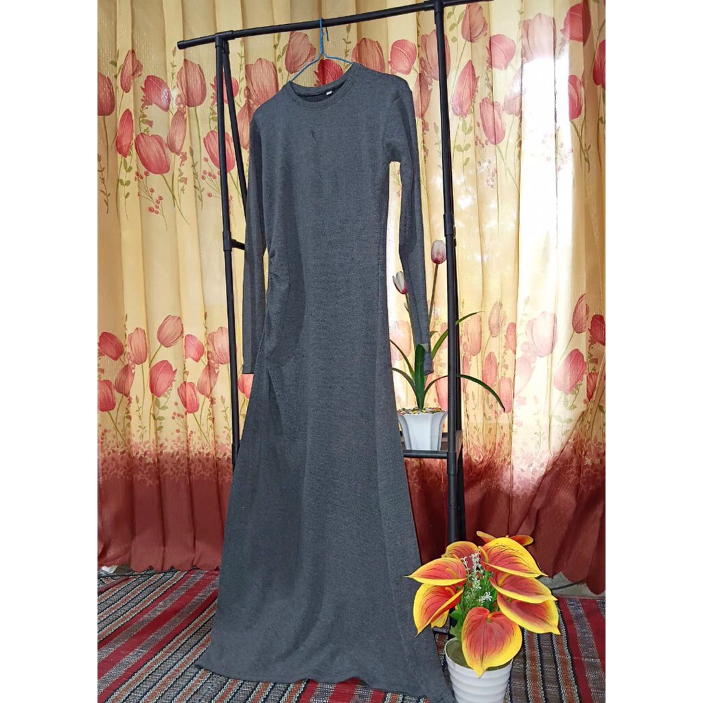 PRELOVED DRESS PUFF IT UP