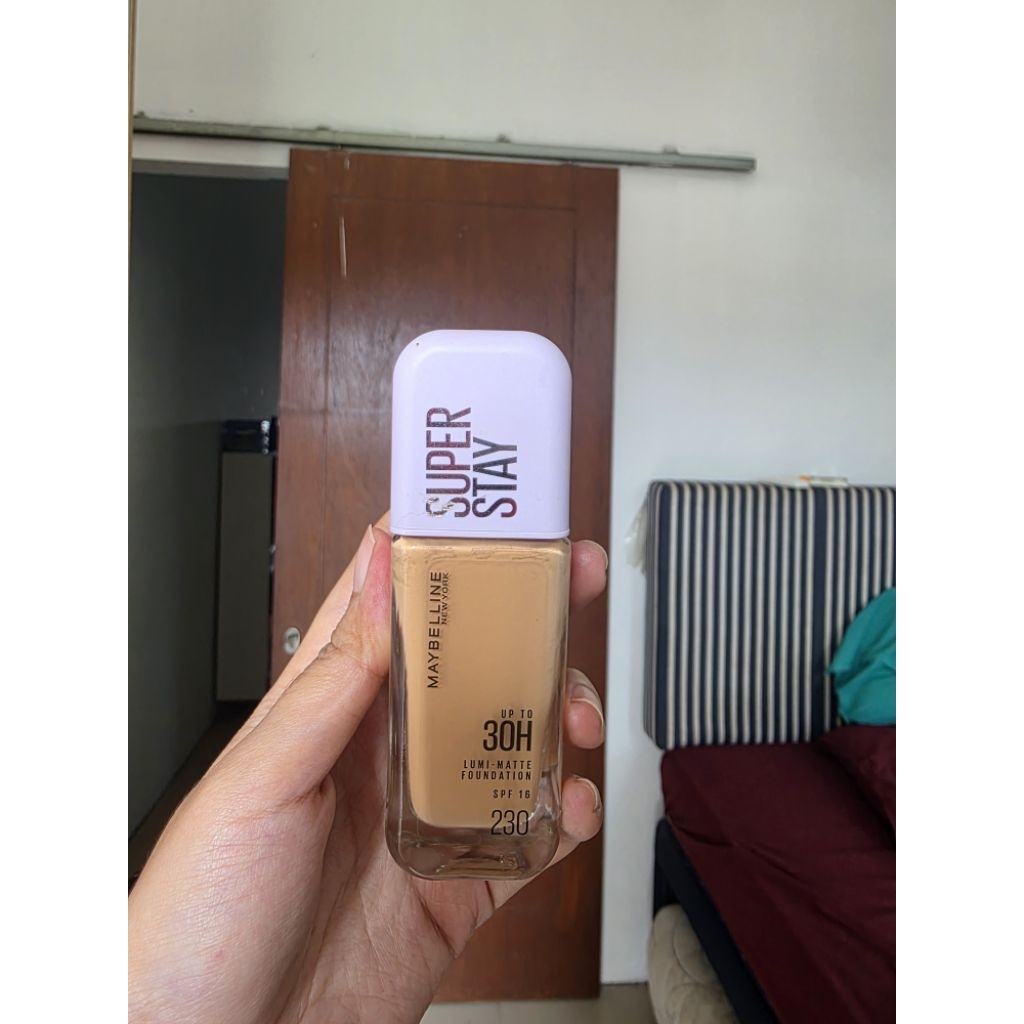 Preloved Maybelline Superstay Foundation (230)