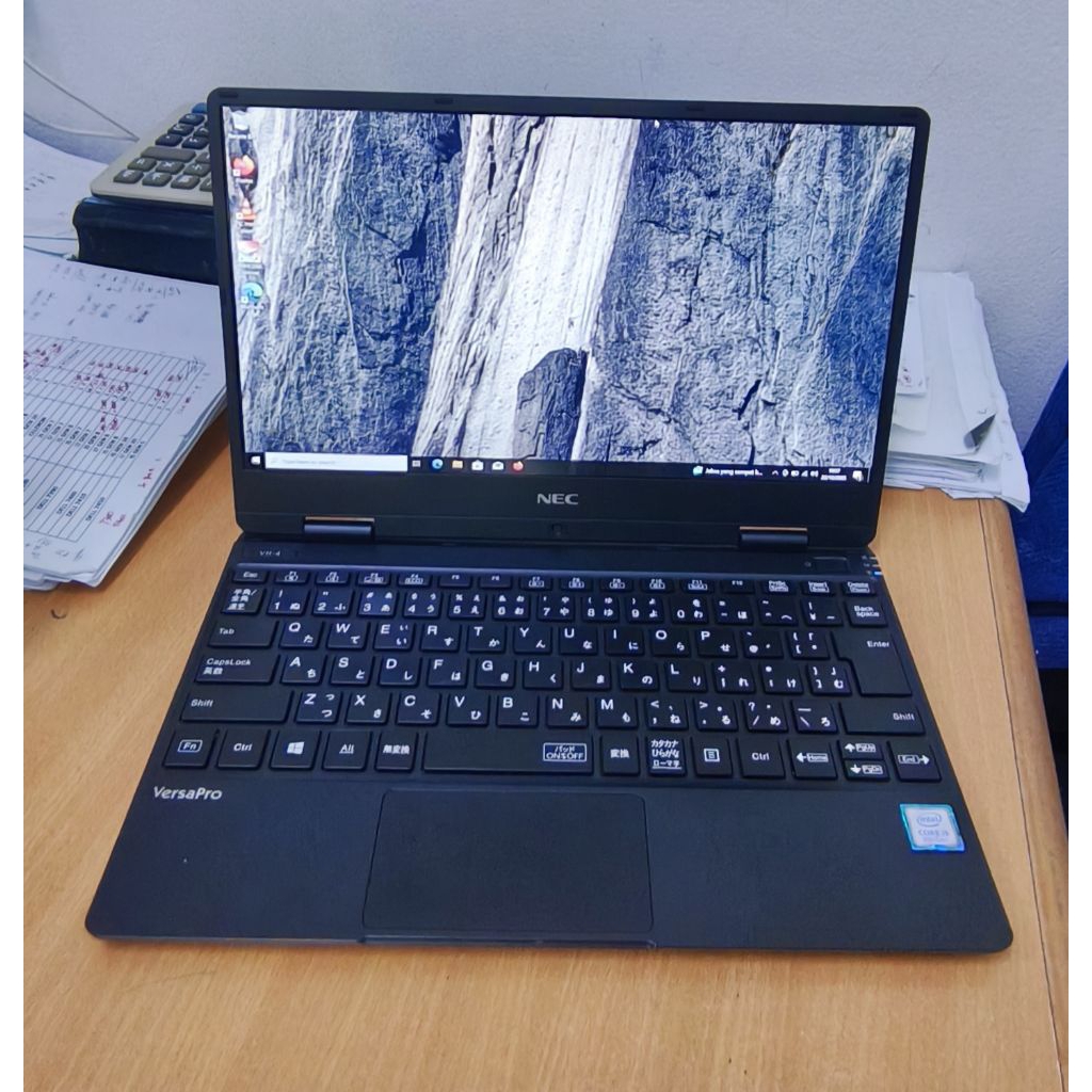 NEC Versapro vh-4 i5gen8 || ram 8 GB || SSD 256 GB
