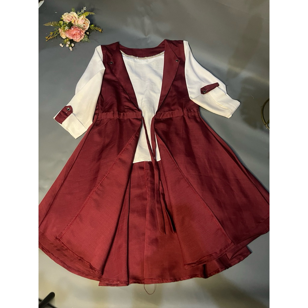 Preloved Baju Outer Merah Putih