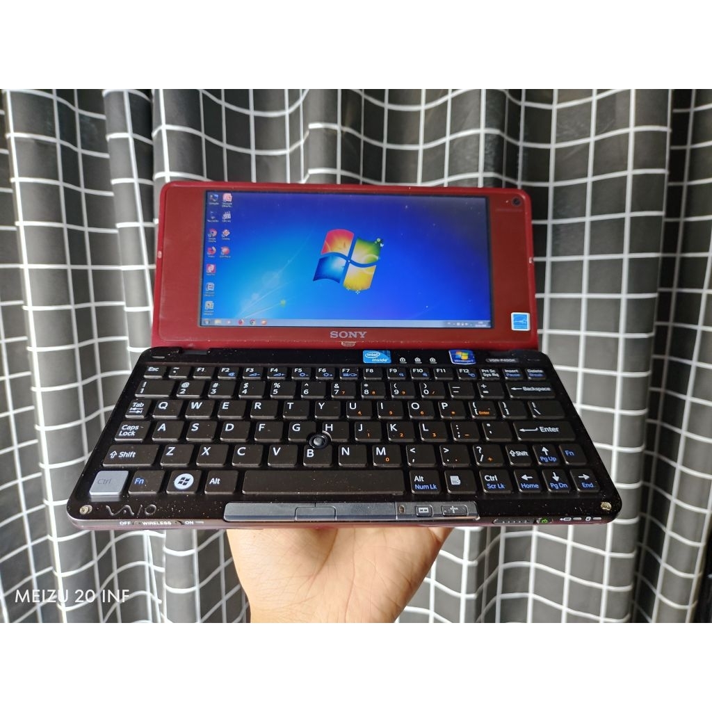 Vaio Pocket Pesanan