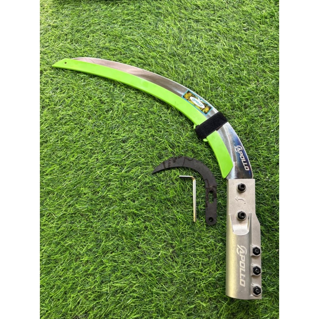 egrek apollo + taji malaysia