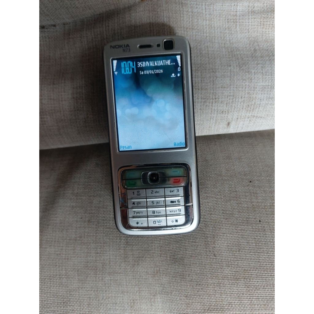 Nokia N73