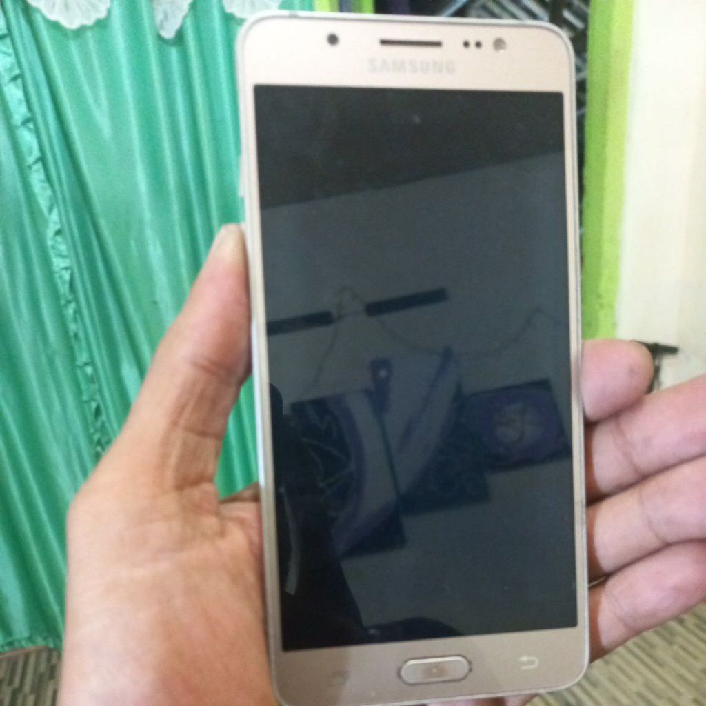 LCD samsung j5 2016