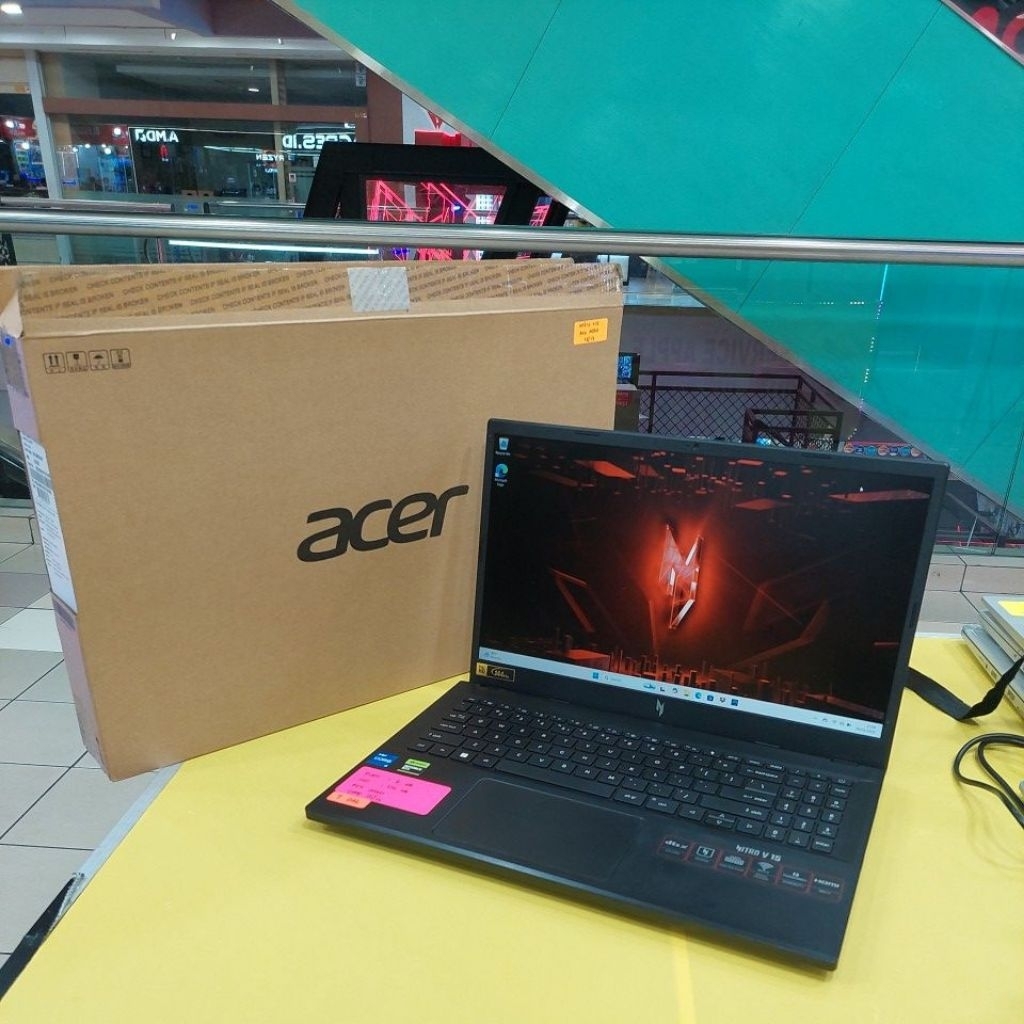 laptop acer nitro V15 ANV15 51 core i5 13420H ram 8gb ssd 512gb rtx 2060 mulus like new 1155