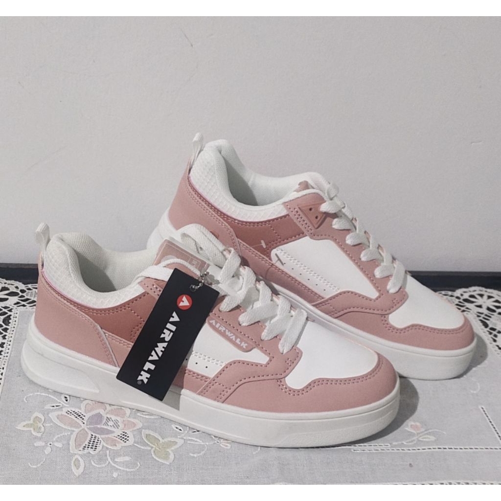 Sepatu Sneakers Wanita Original Airwalk