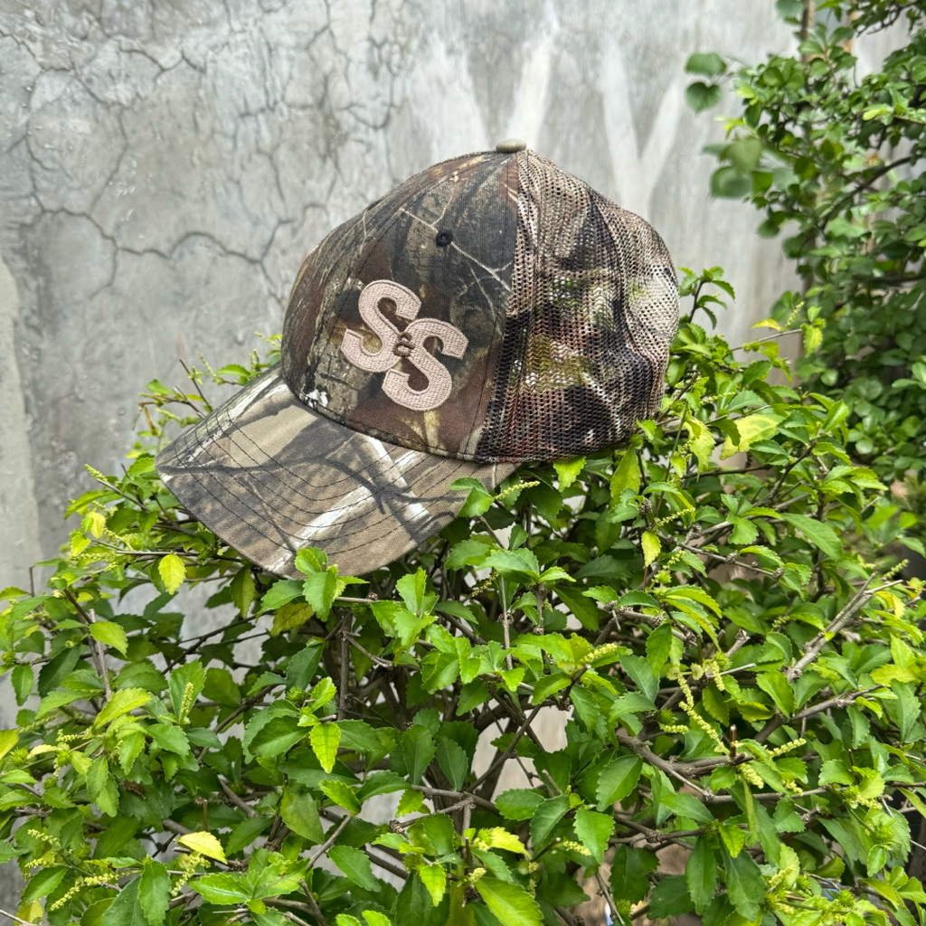Realtree Trucker hat full camo
