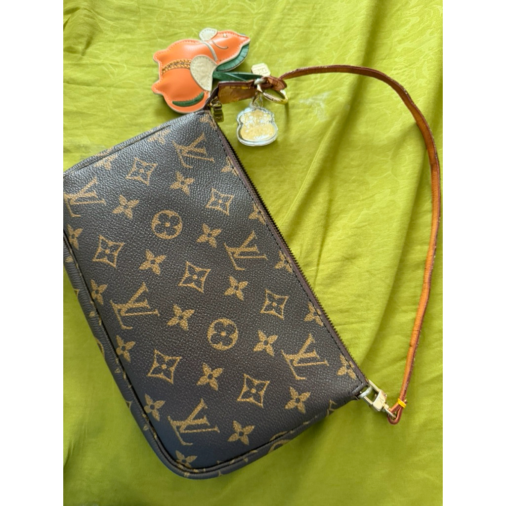 only tas lv ori th 2000