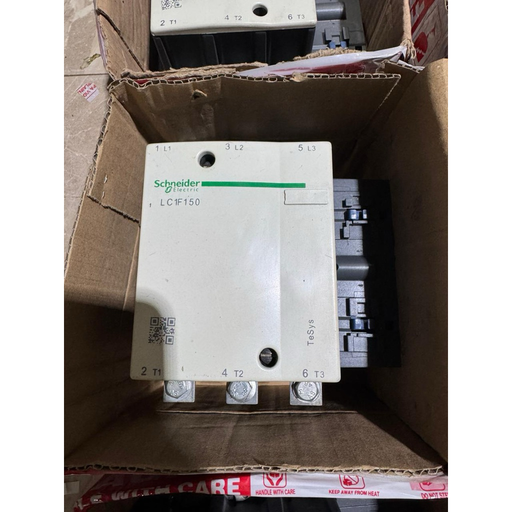 KONTAKTOR LCIF150M7 220V 250a ORIGINAL SCHNEIDER