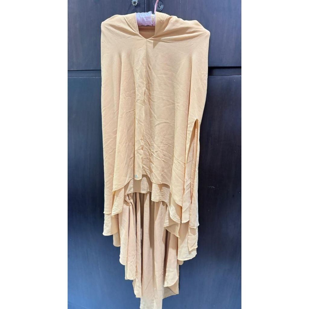 SISESA.Khimar.Swarovski.PRELOVED