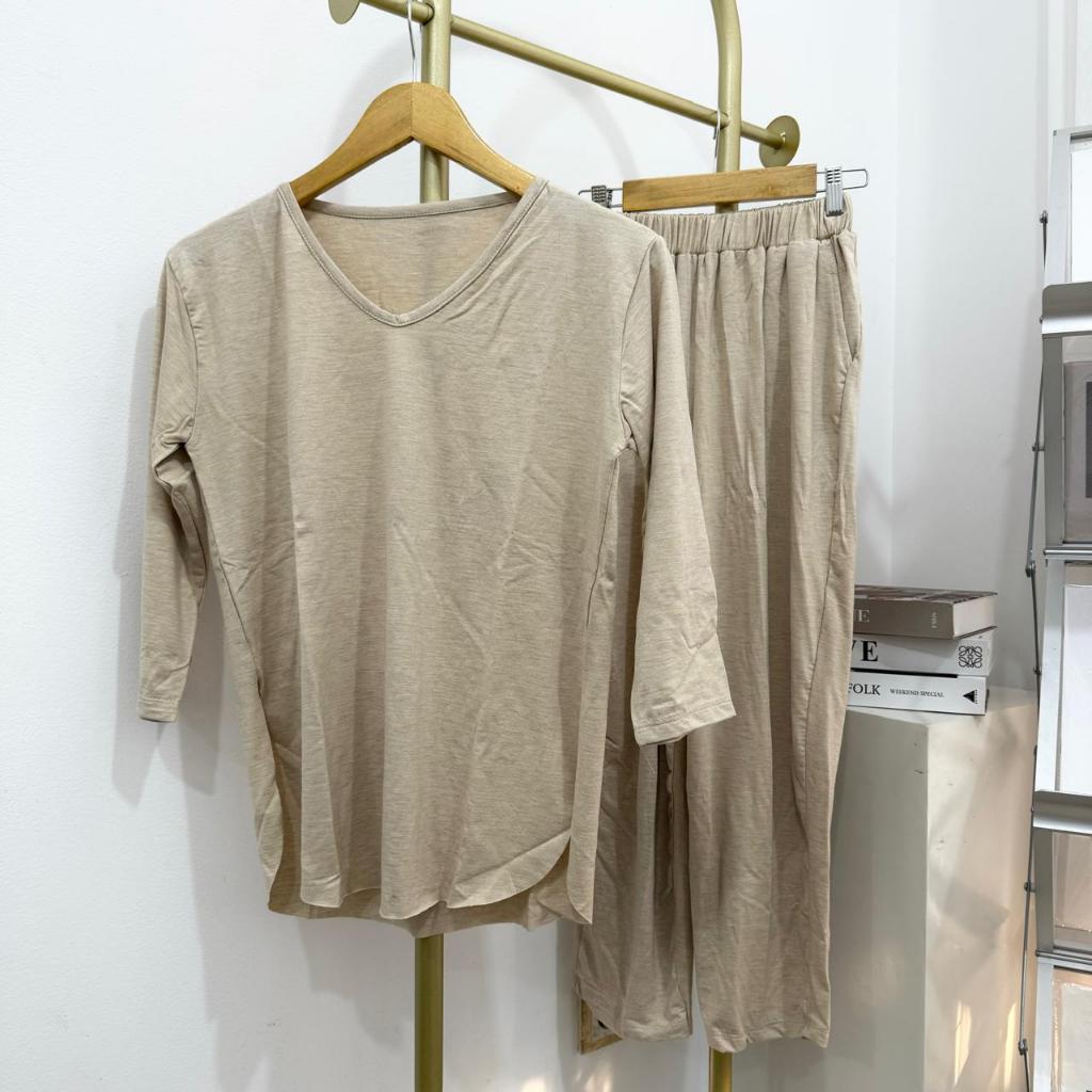 Setelan Santai Wanita Polos Rayon – Cocok untuk Rumah & Jalan