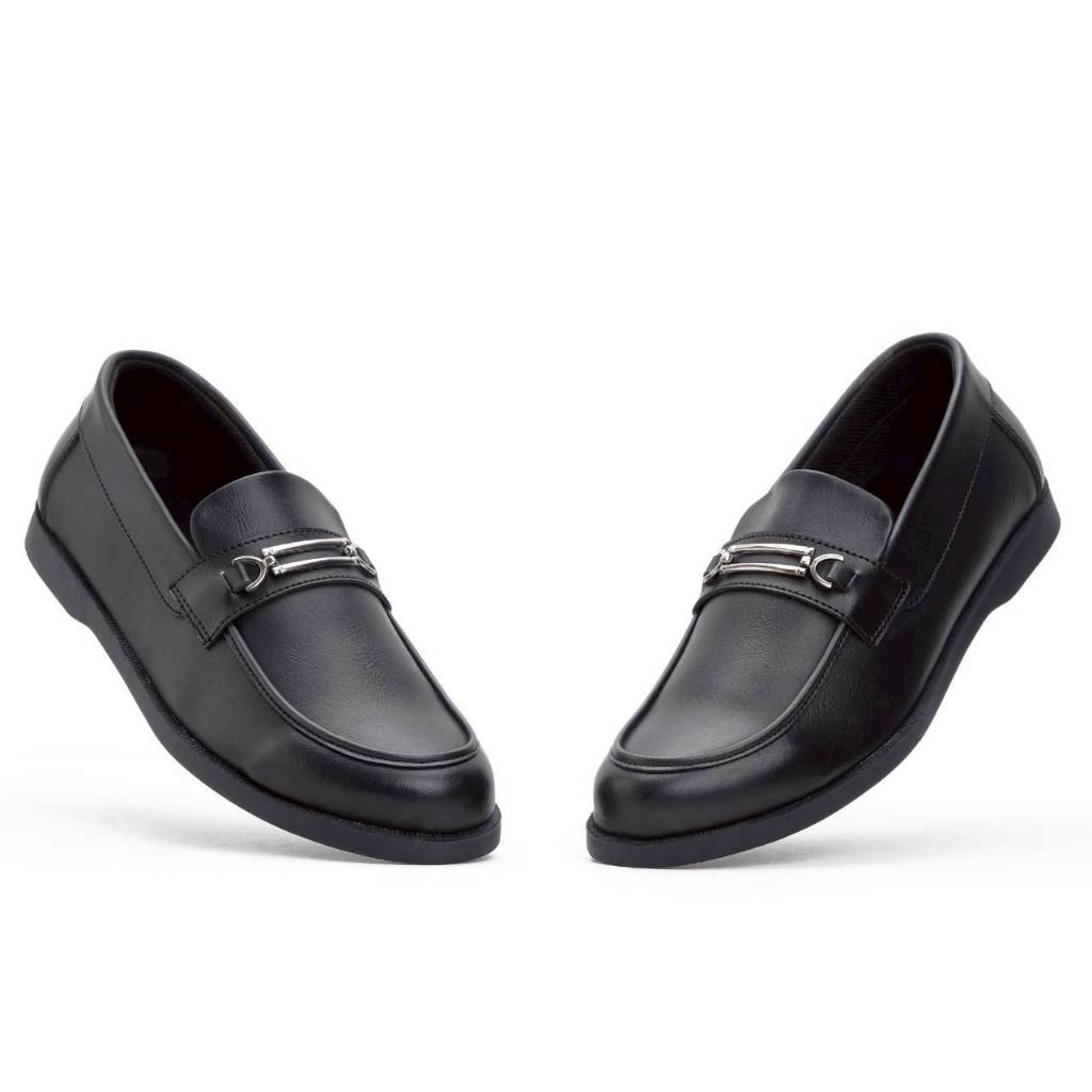 Victor Base Sepatu Loafers Pria Formal Slip On Elegan - Sepatu Kerja Kantor Pesta Premium