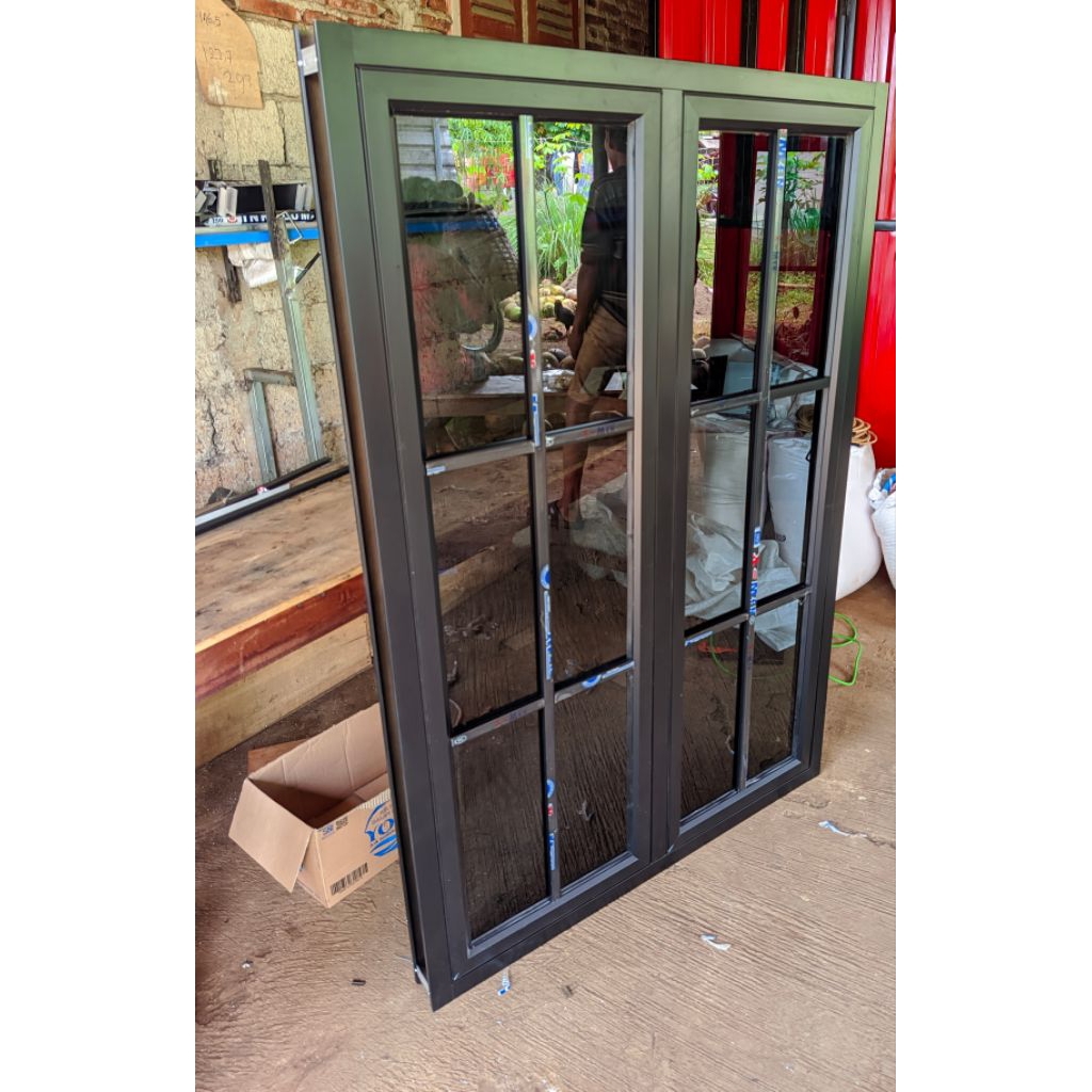 jendela aluminium ornamen 150x100 jendela mewah tinggal pasang