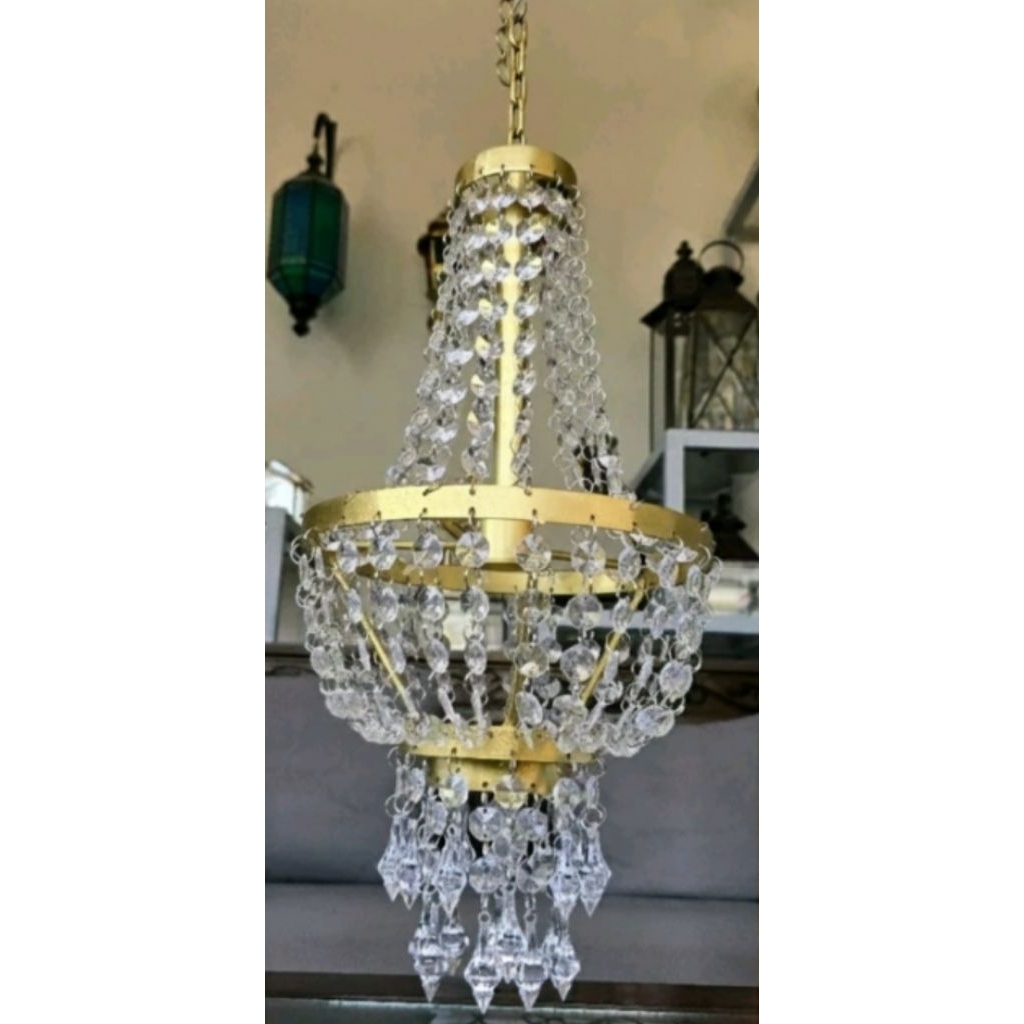Lampu gantung kristal akrilik,lampu gantung dekorasi,lampu gantung dekorasi pelaminan