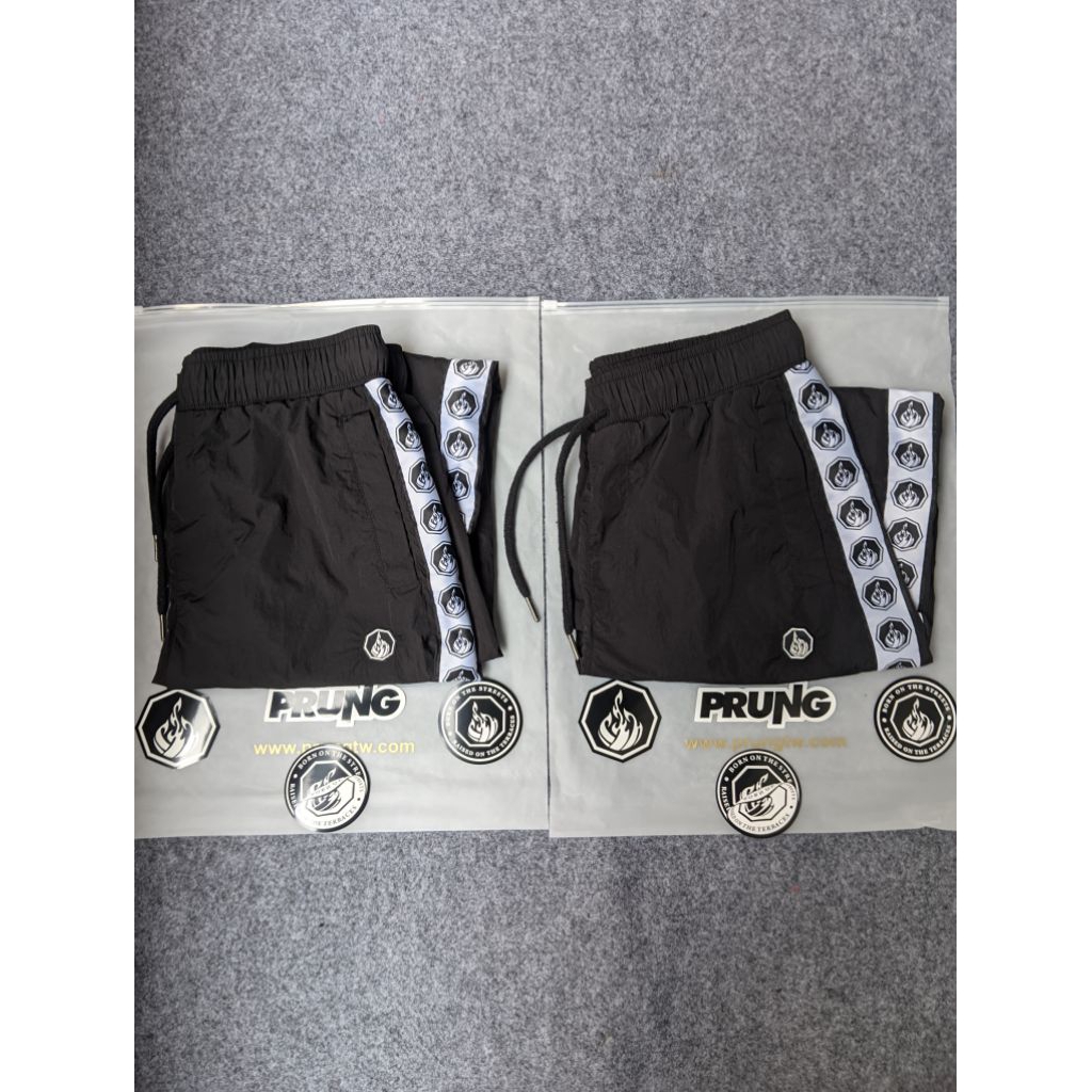 PRUNG TRACKPANTS CURTA WHITE