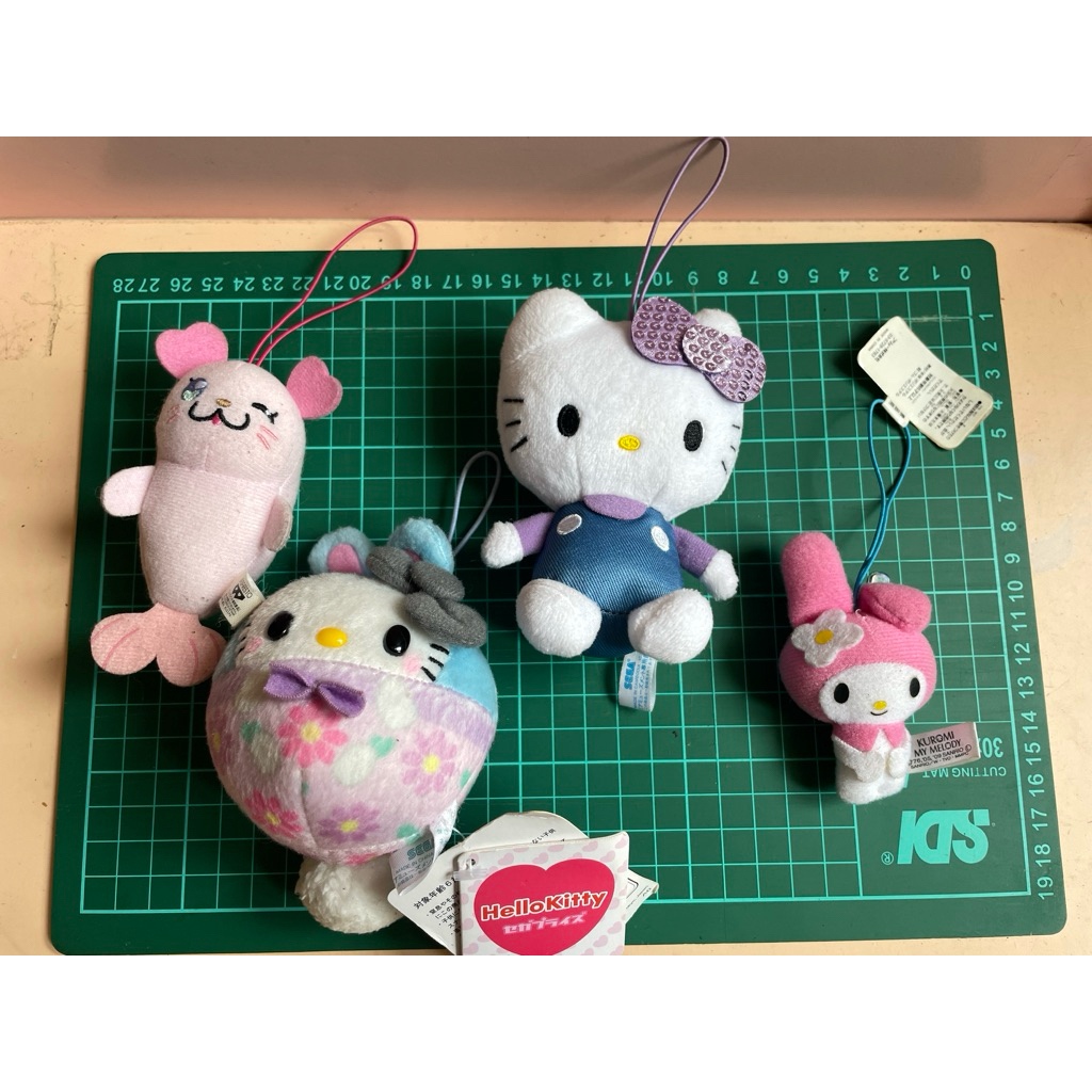 bagcharm plush ganci boneka sanrio hello kitty my melody seal pink anime