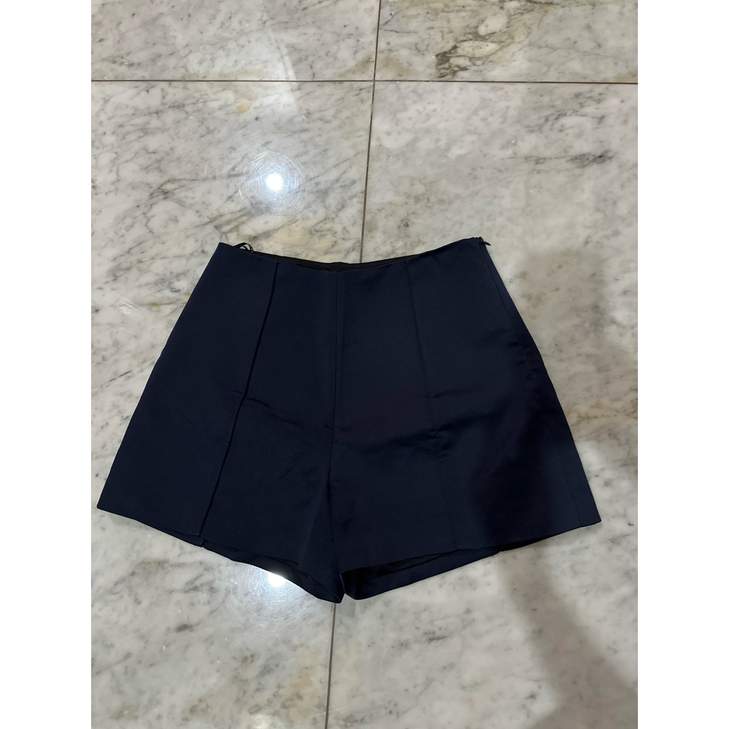 love bonito satin short pants