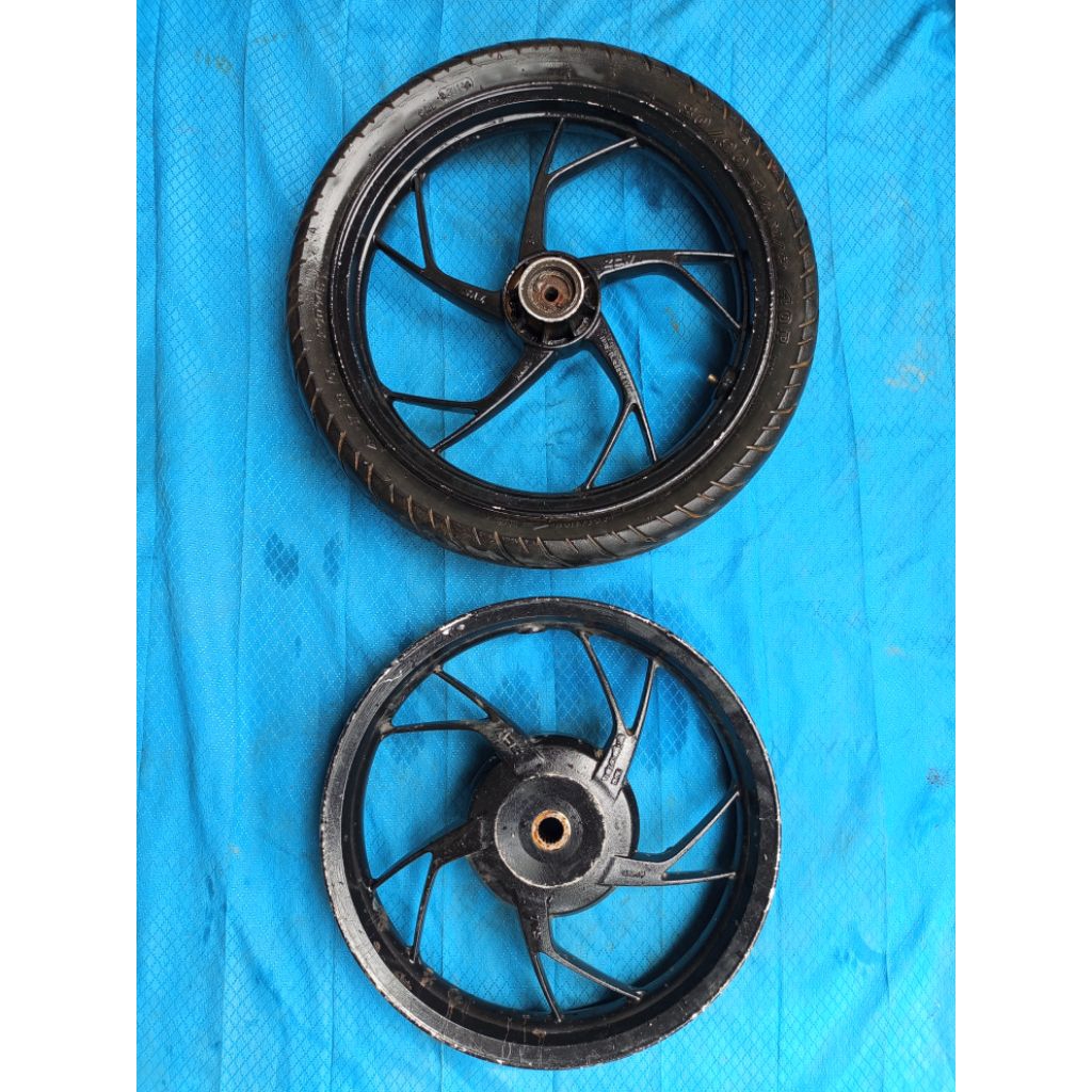 velk TVS DAZZ original / velk depan belakang TVS dazz original copotan