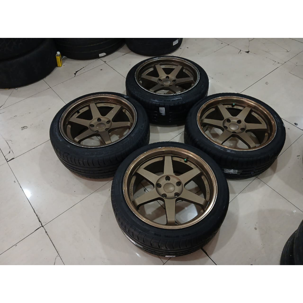 VELG MOBIL BEKAS TE37 RING18X8.5/9.5 5X114 ET30 BAN 225 40/45 R18