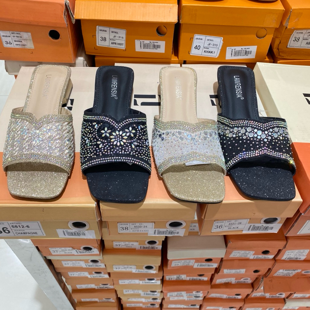 Lawrensia Sandal slop full blink-blink heels 2cm