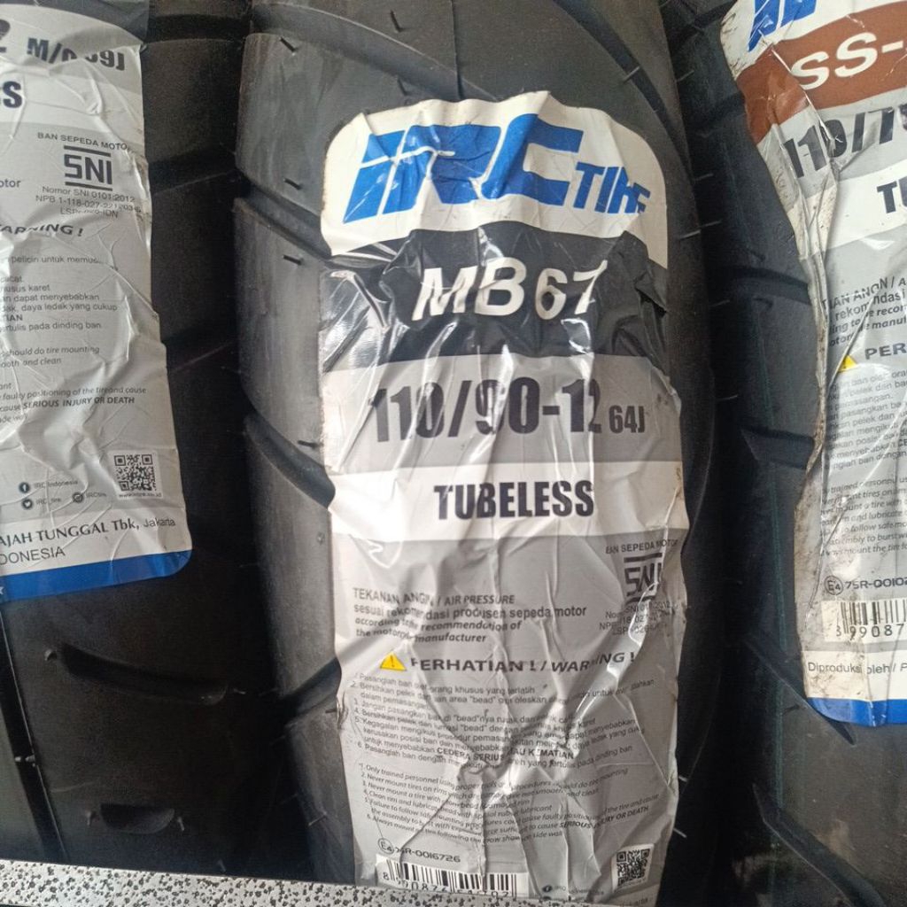 Ban LuarBelakang Tubless IRC MB67 110/90-12 Ban luar Belakang Scoopy