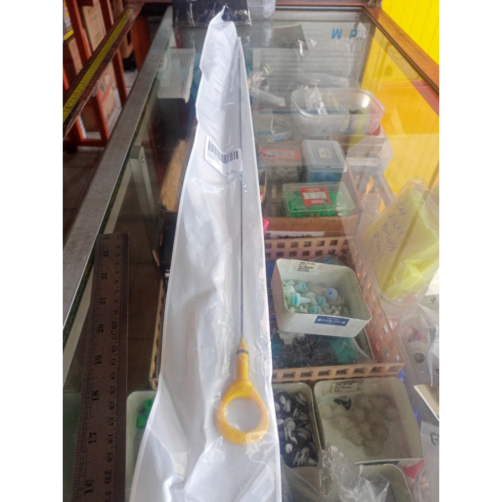 Dipstick Colokan oli Tongkat pengukur oli mesin Avanza VVTI Terios Rush Xenia .tipe VVTI 15301-BZ040