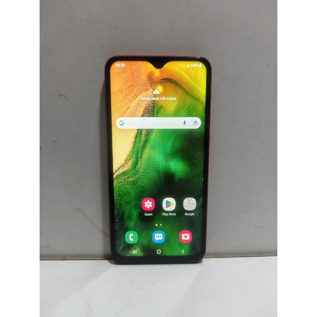 SAMSUNG GALAXY A10 RAM 2/32GB HANDPHONE SECOND ANDROID NORMAL SIAP PAKAI