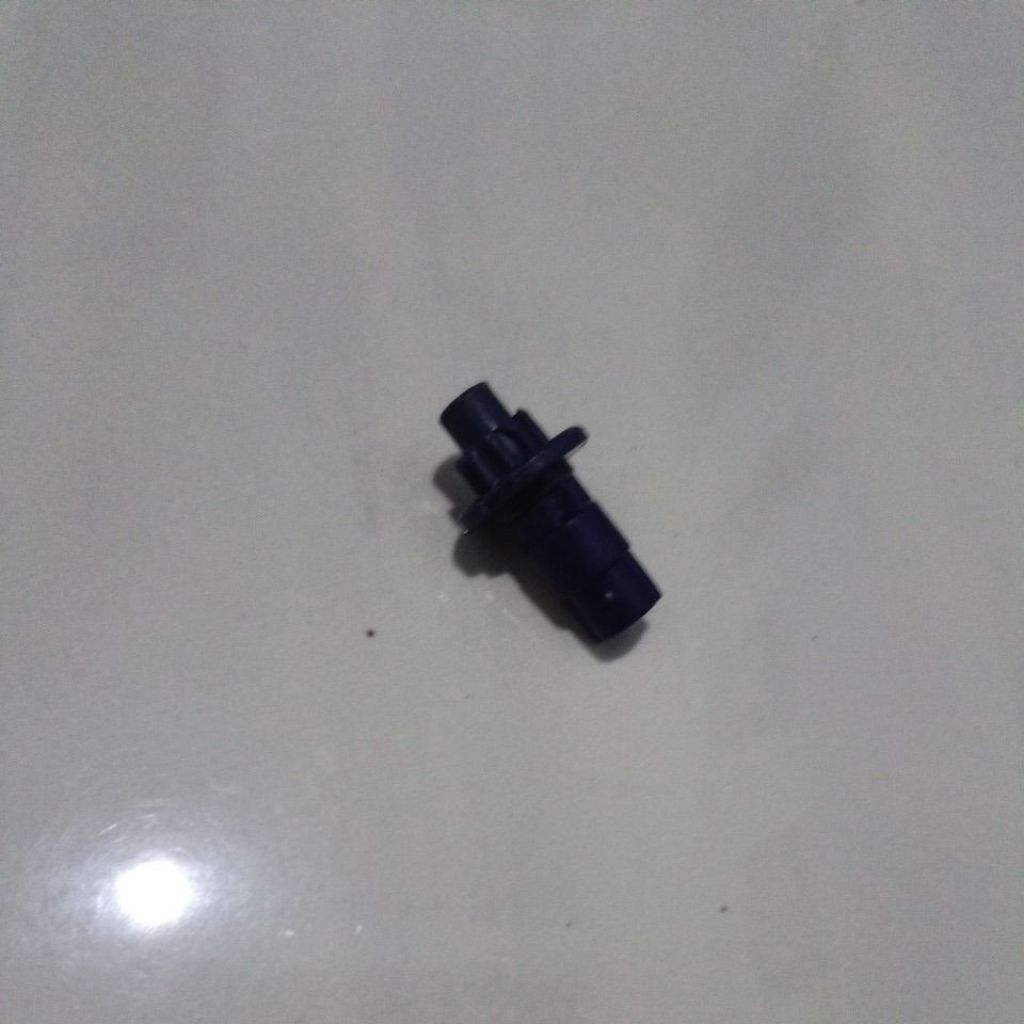 beyblade x bit low rush 2nd used