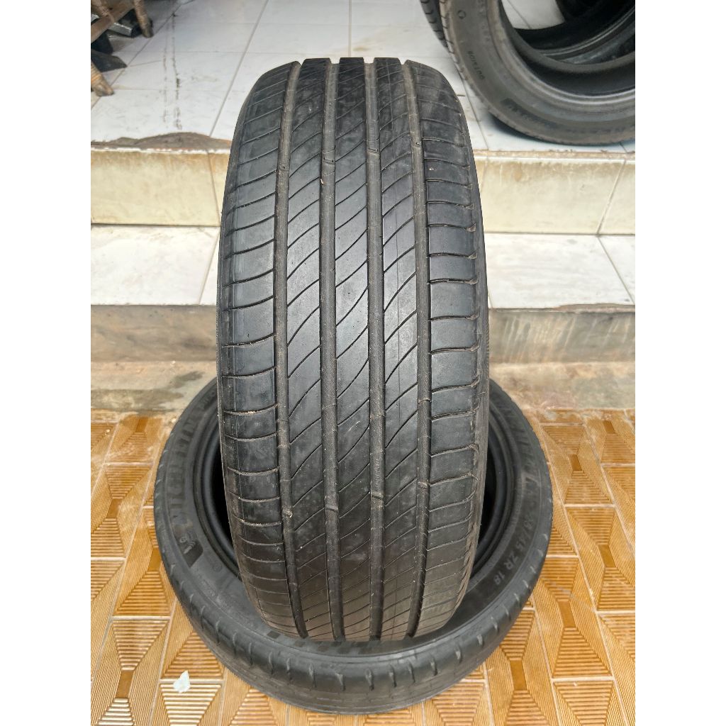 Ban Michelin Primacy 4 215 60 r17 1Pcs