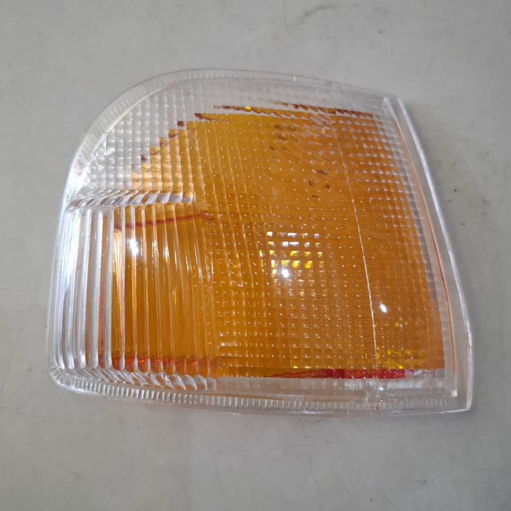 MIKA LAMPU SEIN T120SS SIGNAL LENS T120SS DEPAN