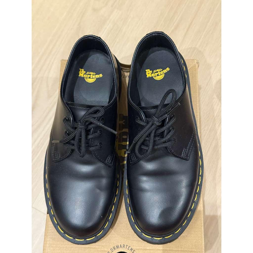 Docmart 1461 Bex smooth leather, ukuran 39, kondisi second terbaik