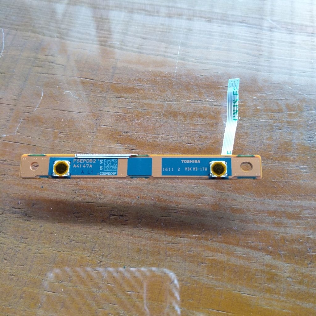 klik kanan kiri toshiba dynabook r73a r73 a r73/a