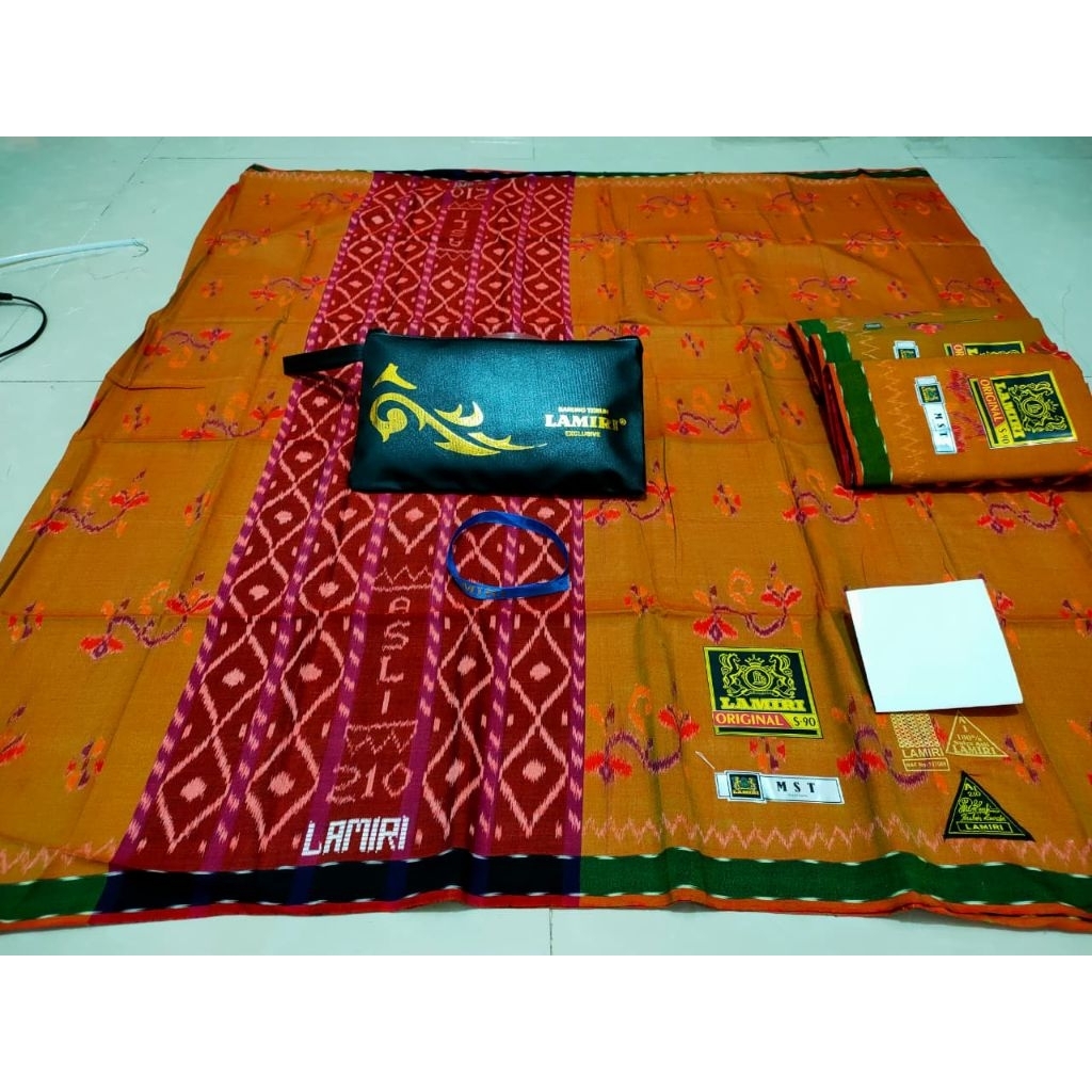 Sarung Lamiri Misres Super/lamiri mst kembang