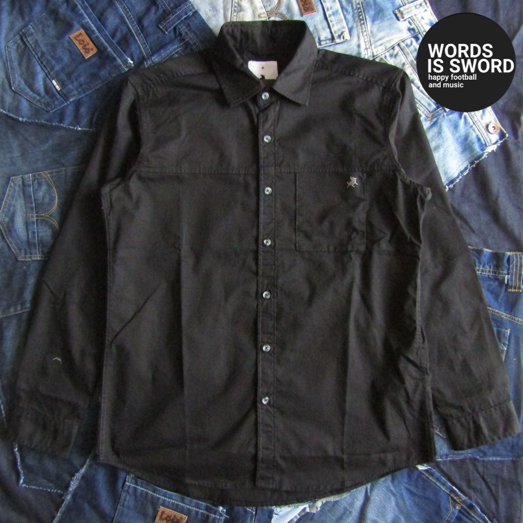 LOIS JEANS KEMEJA HITAM SLIM FIT - KLL608 -