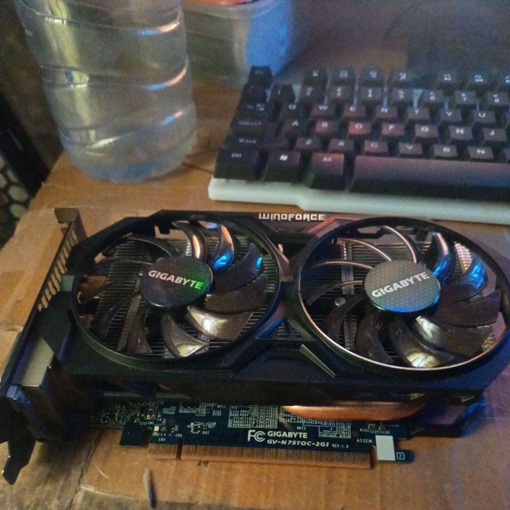 gigabyte windforce GTX 750 ti rusak