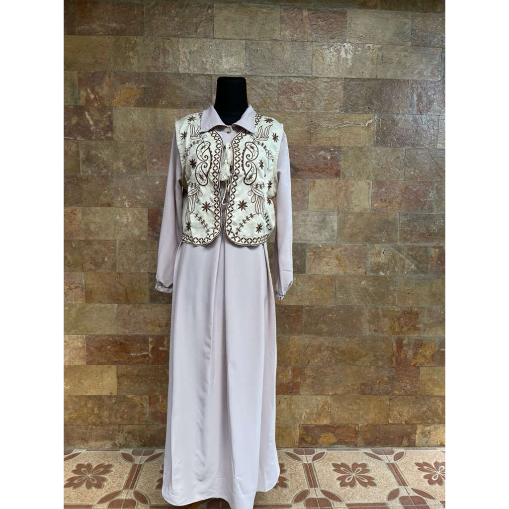 Y1 Gamis Modern Outer Kekinian dengan Desain Elegan dan Motif Unik untuk Tampilan Lebih Stylish