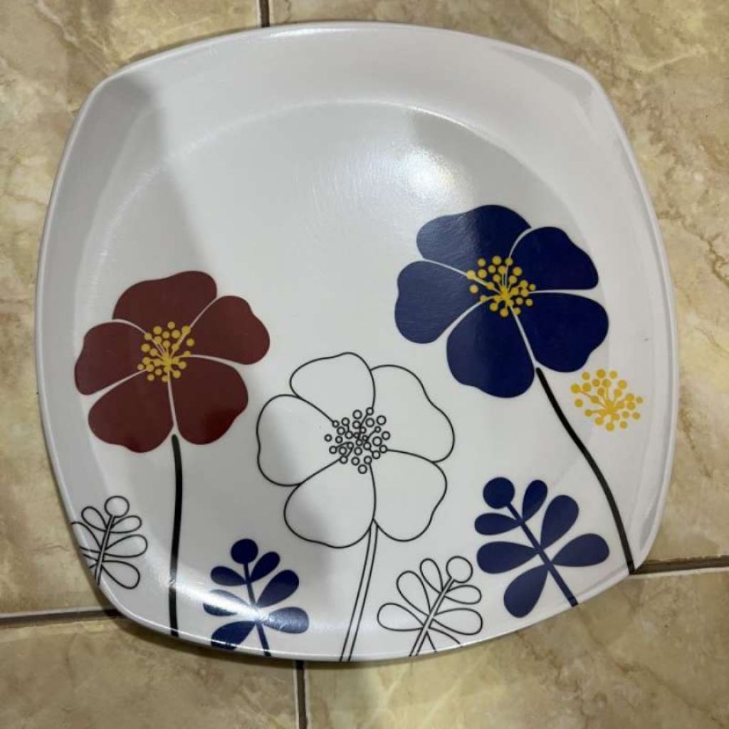 1 set piring melamin motif bunga