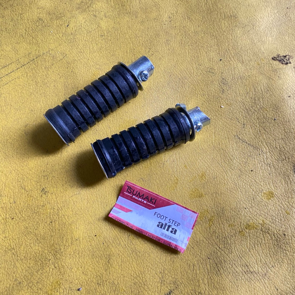 postep footstep pijakan kaki belakang Yamaha Alfa v75 v80 L2s rxk NOS