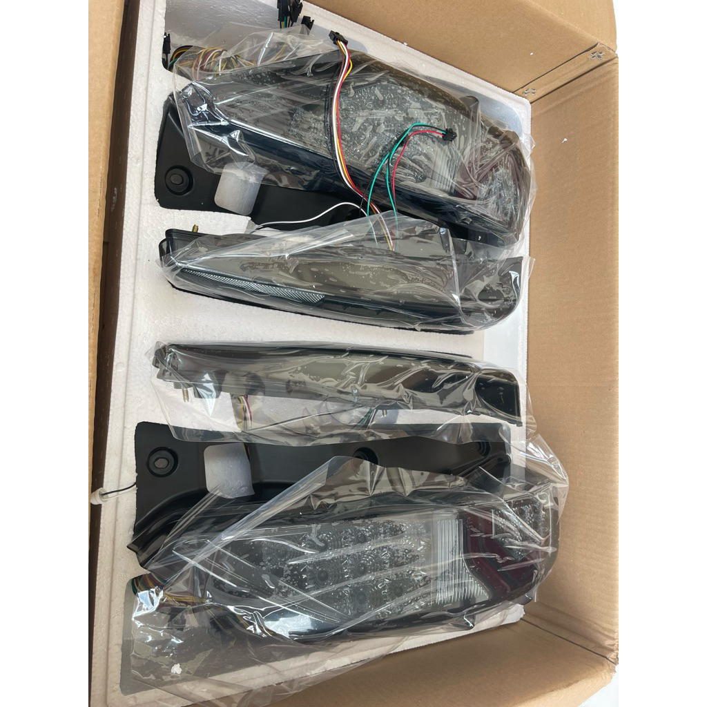 stoplamp lexus style innova reborn