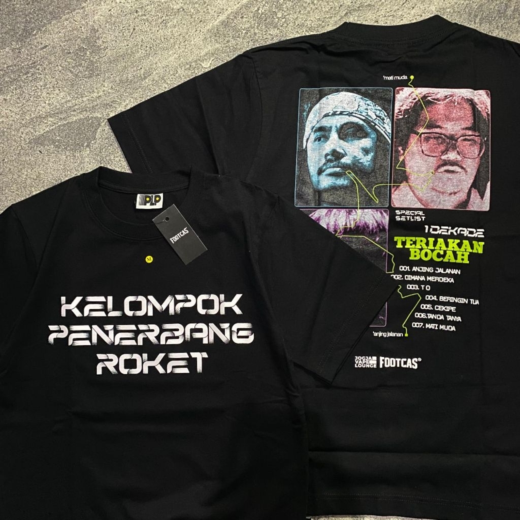 Kelompok Penerbang Roket x Footcas | T-shirt Official Merch