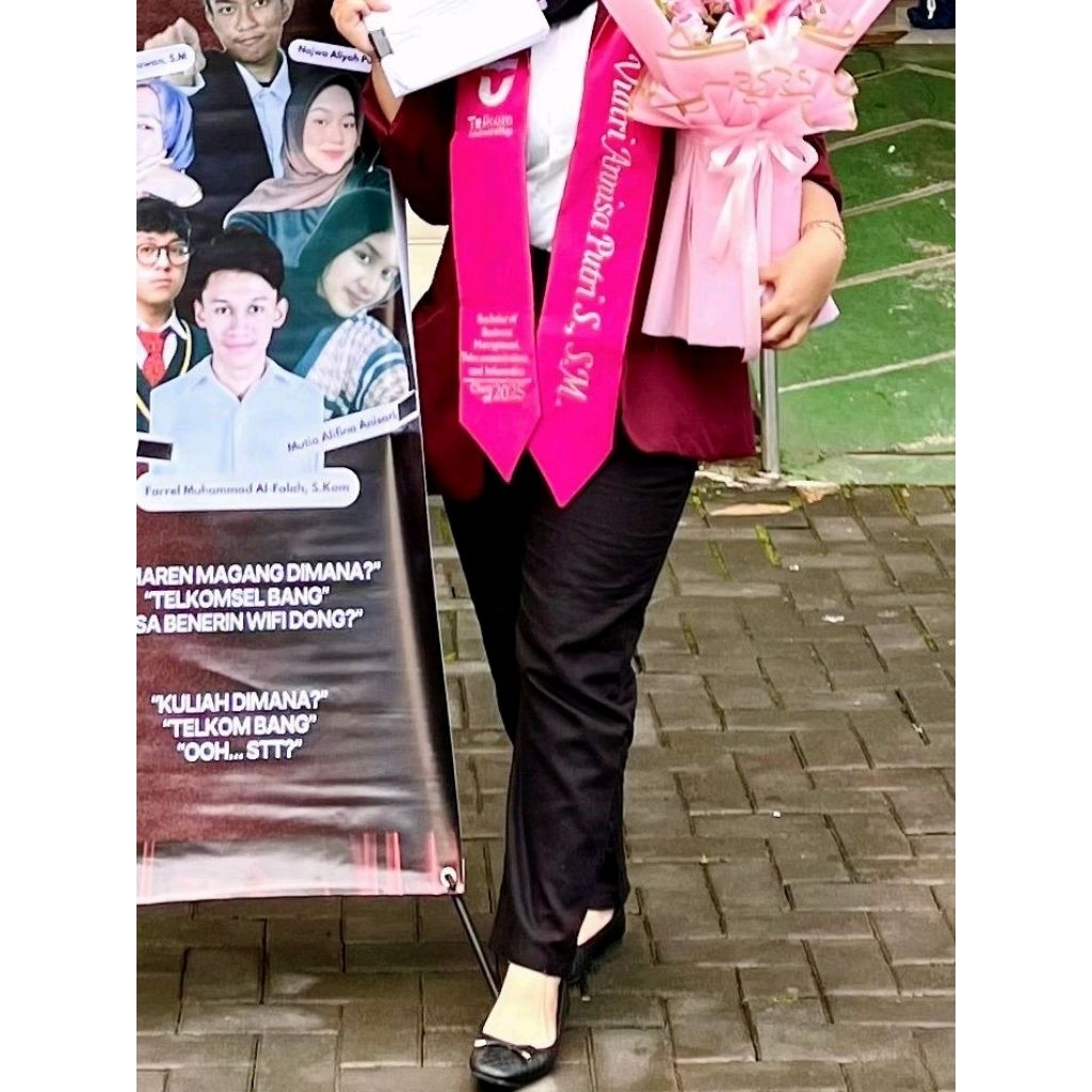 (1 hari  jadi ) selempang wisuda kalung bludru pink custom (bahan bludru pilihan tebal lembut dan ti