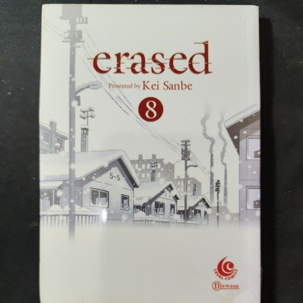 Komik Erased 8 (segel)