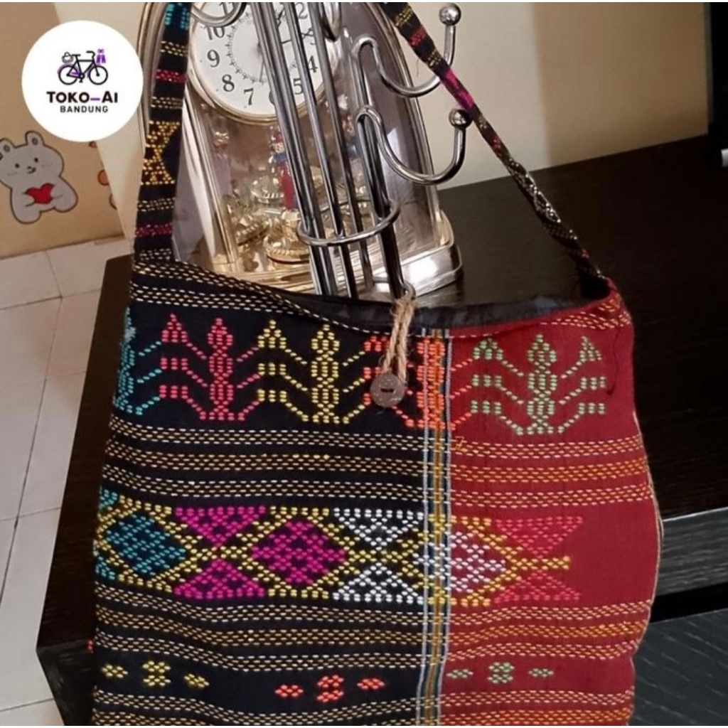 Tas selempang kain tenun (PreLoved)