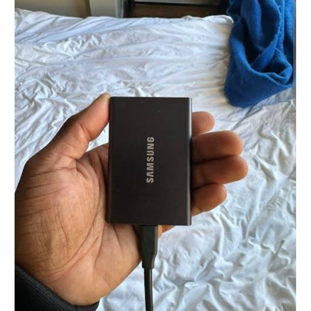 SSD Samsung T7 Portable 1TB External